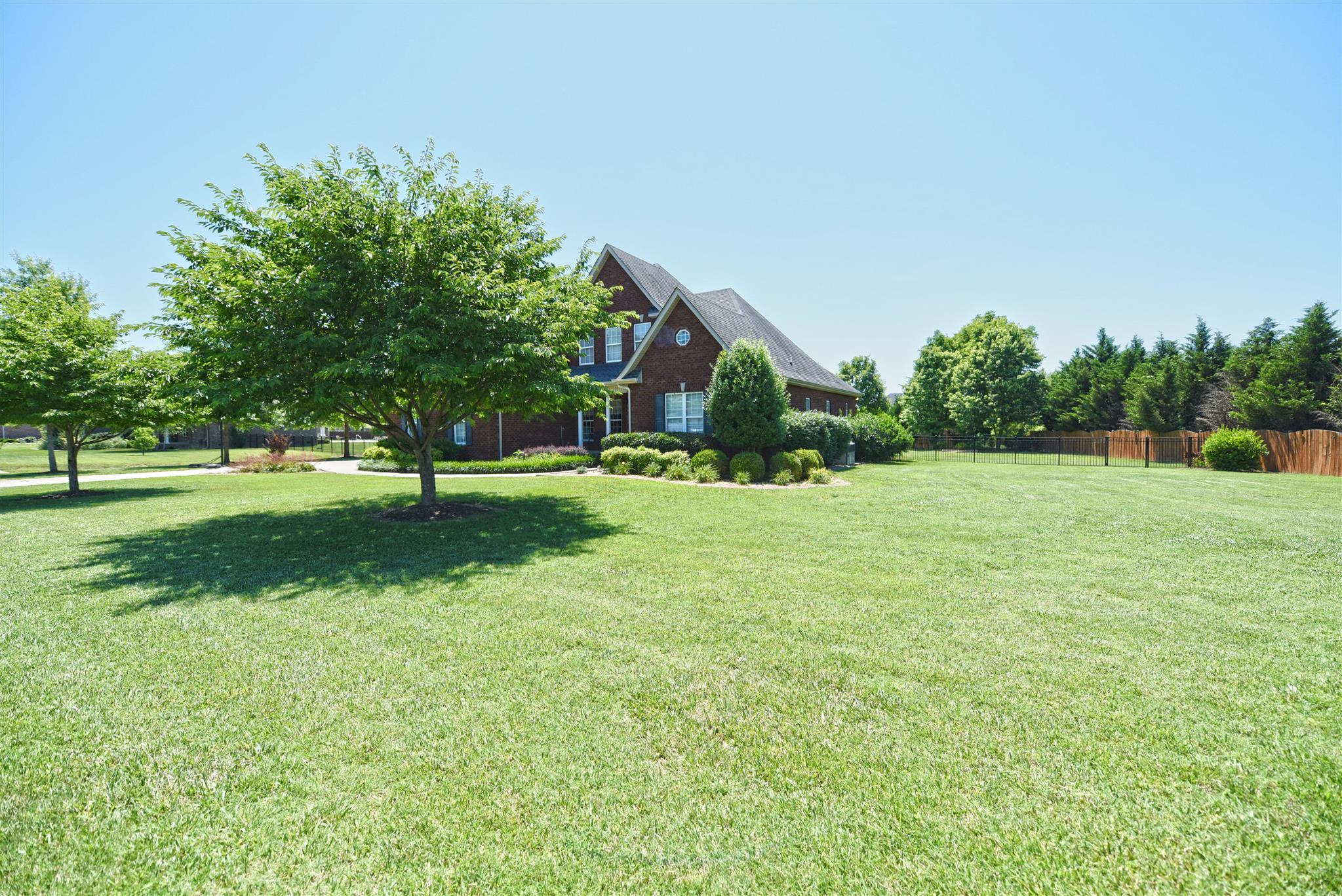 3911 Rowland Road Murfreesboro, TN 37128 - Photo 2 of 30