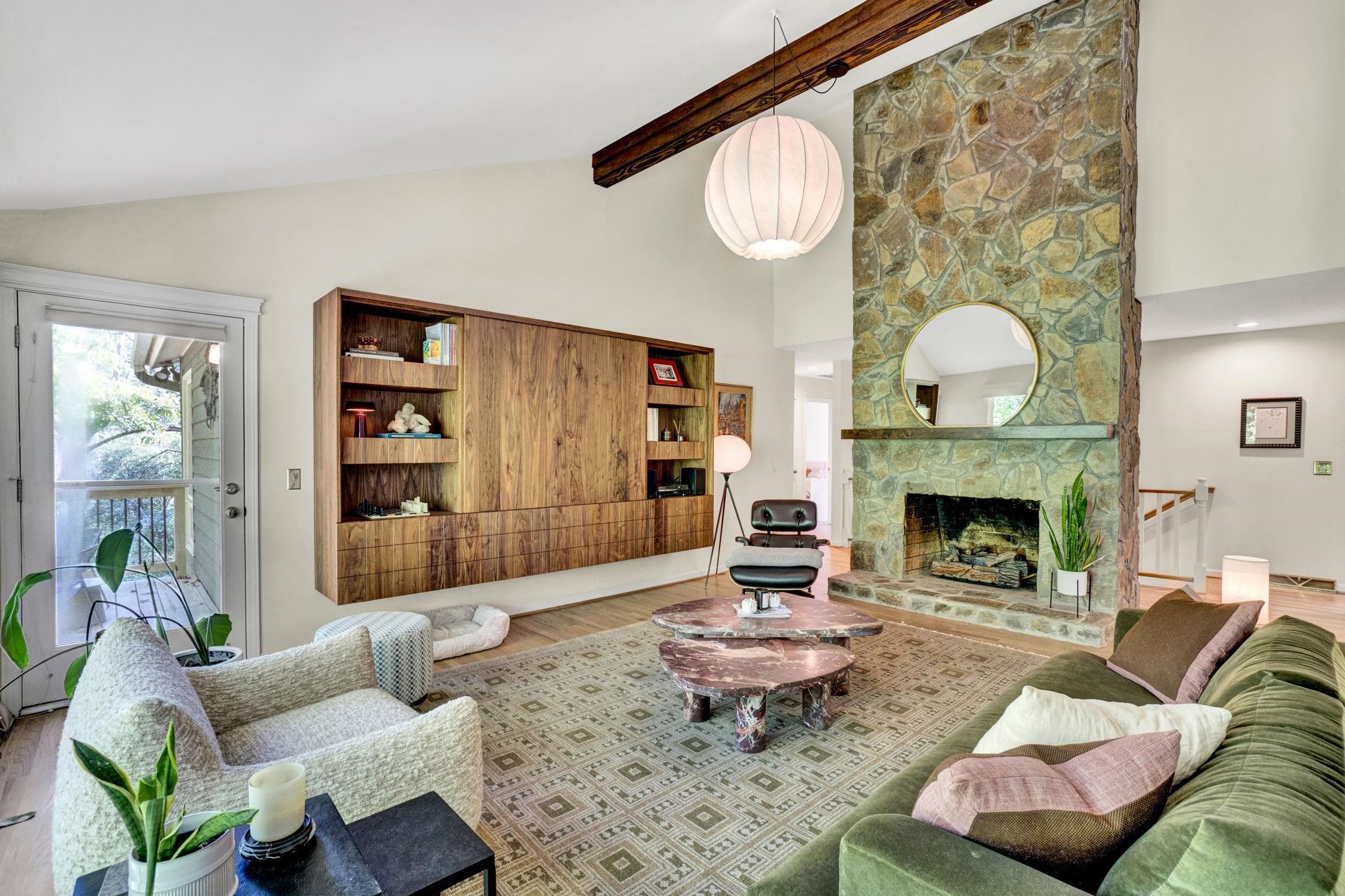 304 Hammett Road Greer, SC 29650 - Photo 11 of 45