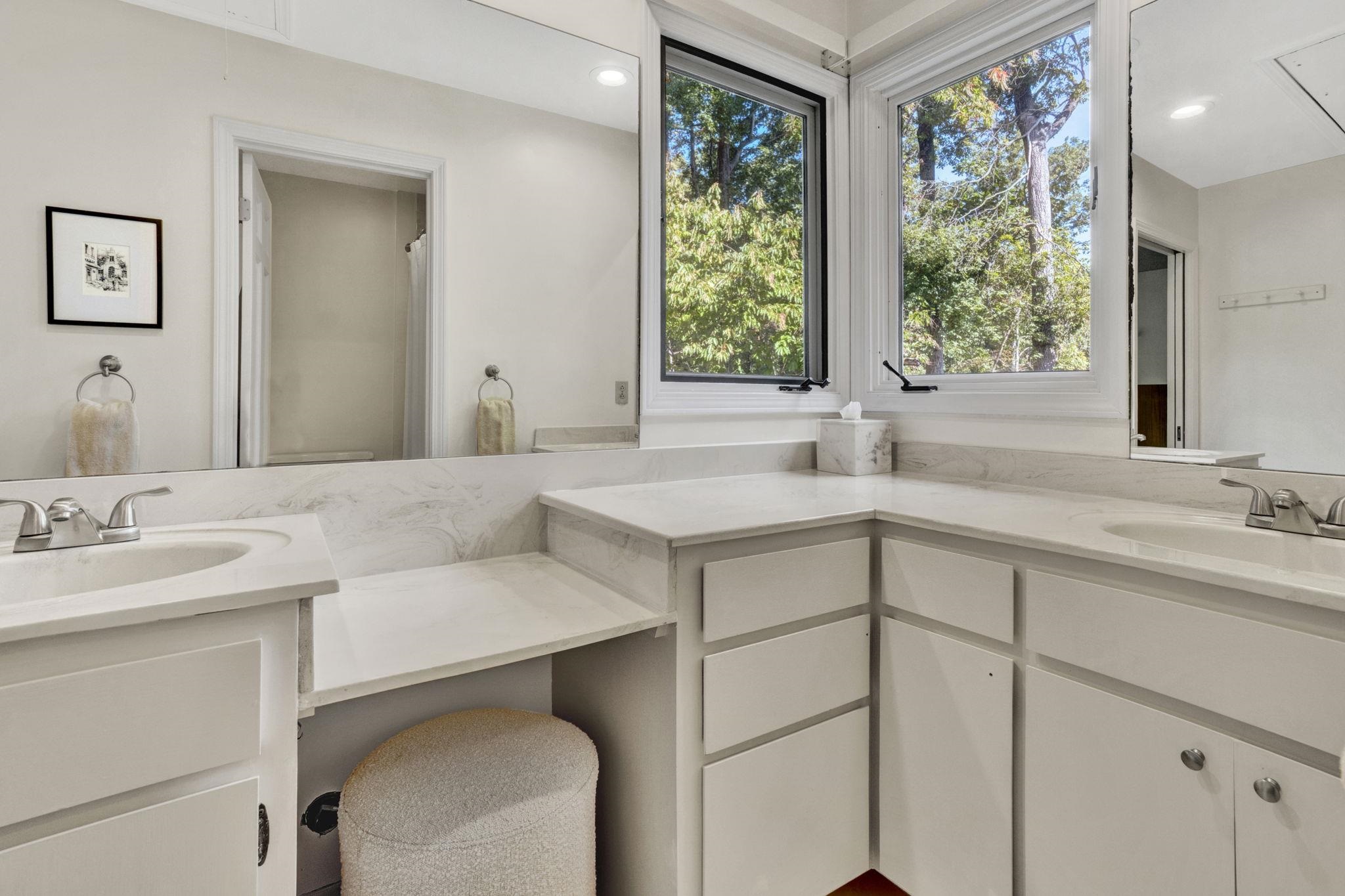 304 Hammett Road Greer, SC 29650 - Photo 25 of 45