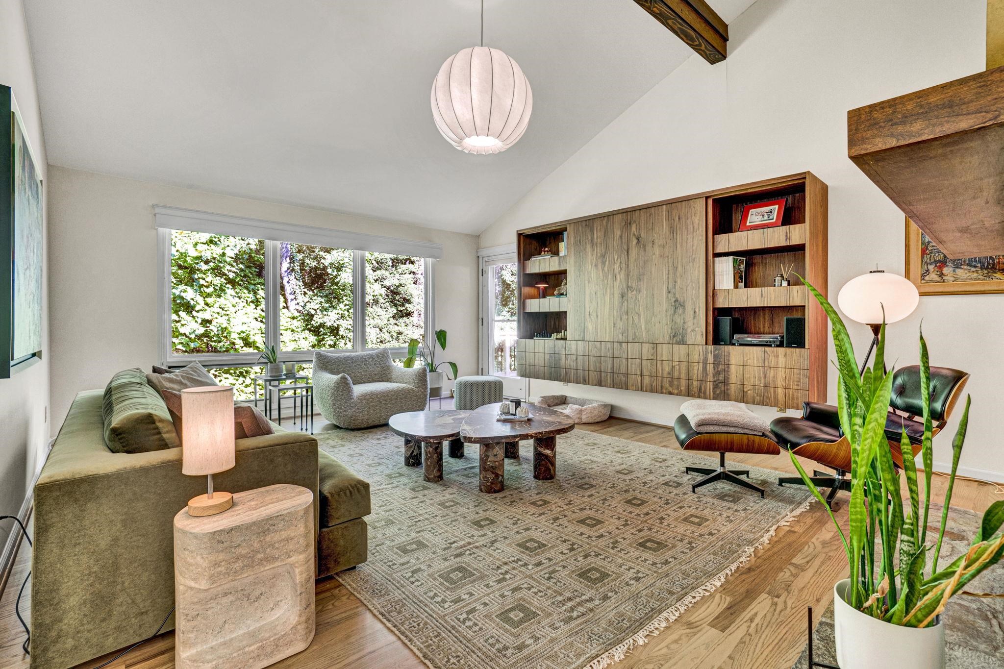 304 Hammett Road Greer, SC 29650 - Photo 9 of 45