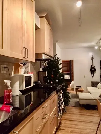 $4,000 | 52 MacDougal Street, Unit 5B | SoHo