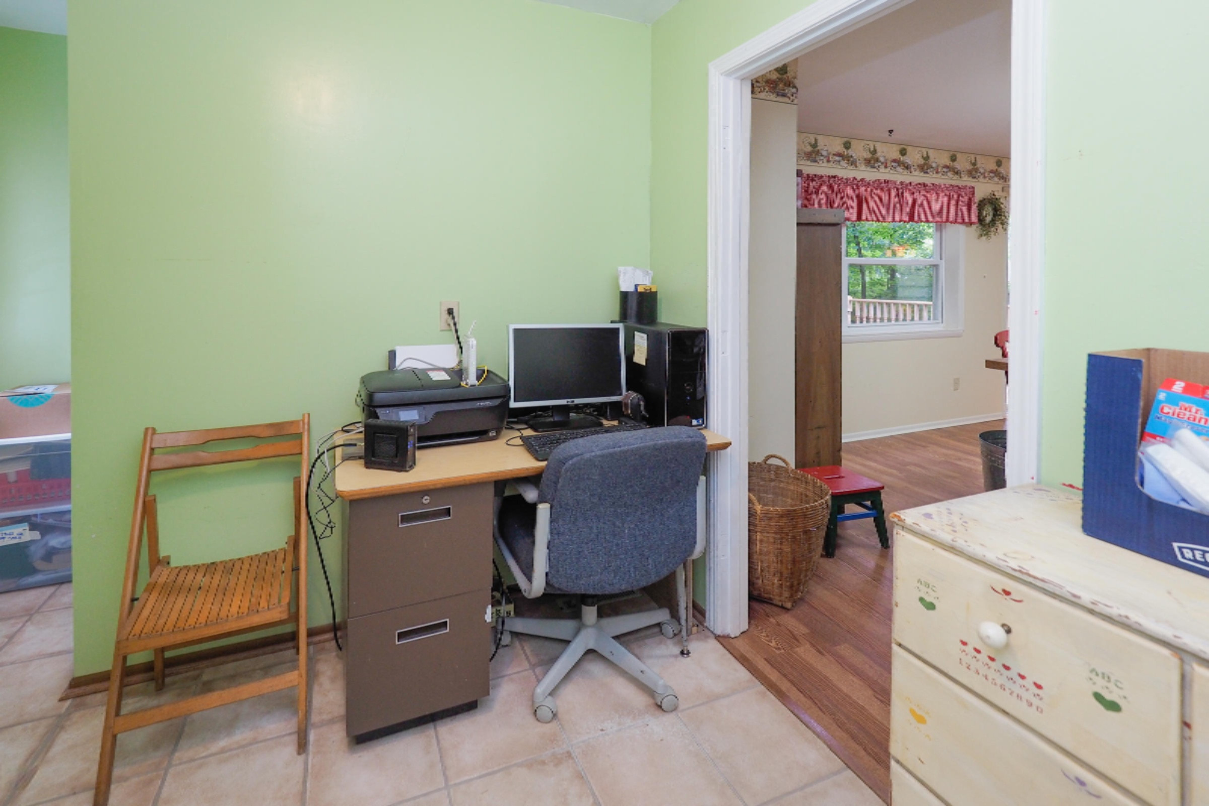 2981 Sunset Road Kalamazoo, MI 49009 - Photo 11 of 25 2981 Sunset-111