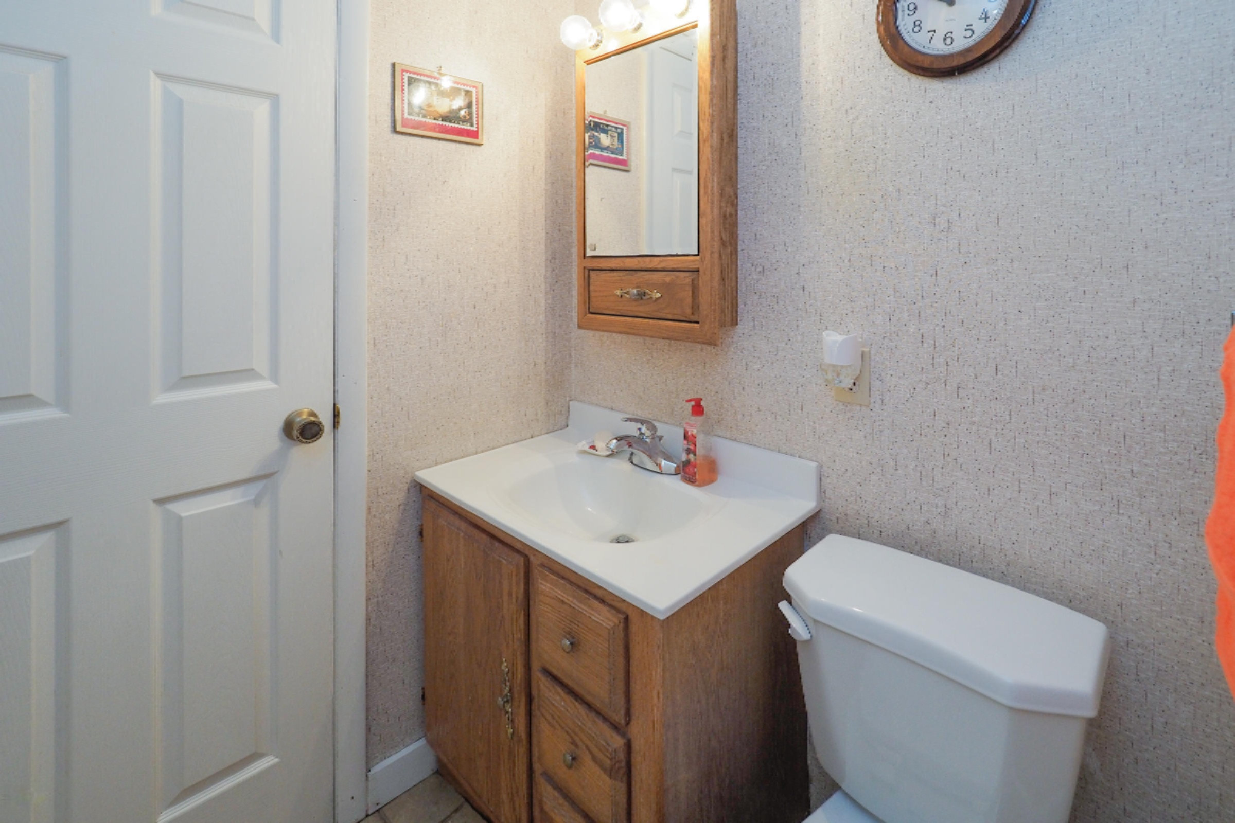 2981 Sunset Road Kalamazoo, MI 49009 - Photo 19 of 25 2981 Sunset-119