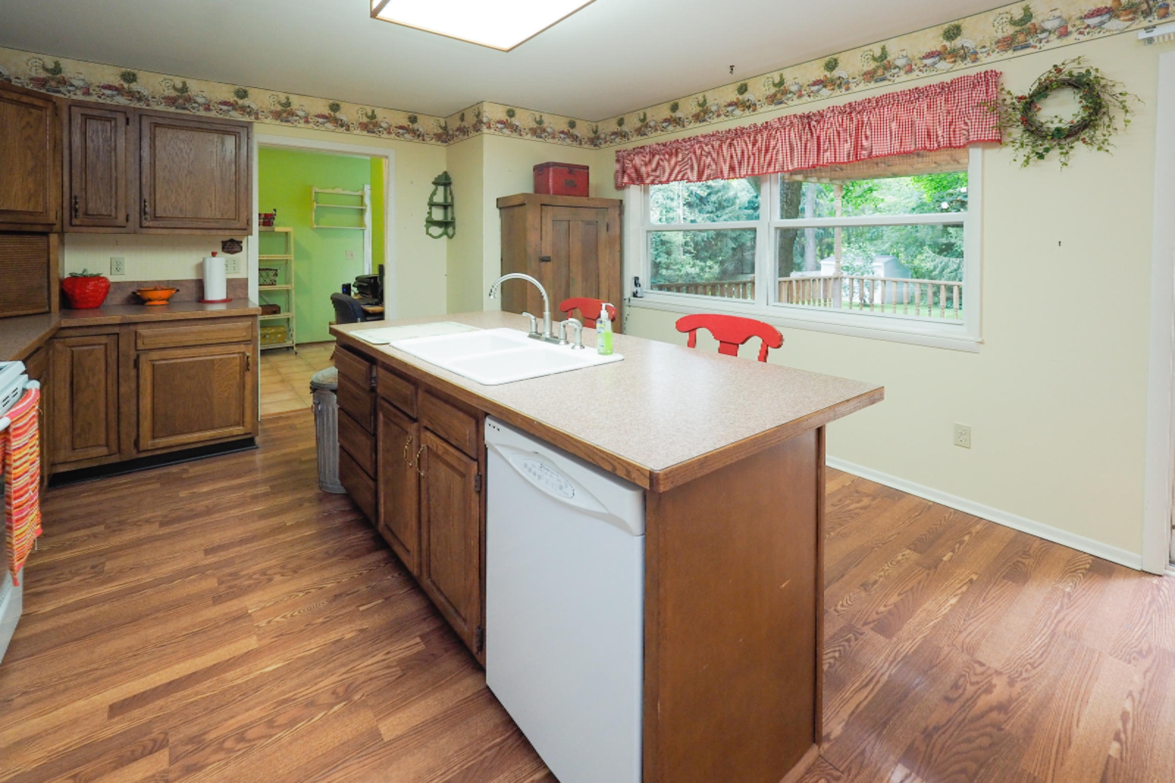2981 Sunset Road Kalamazoo, MI 49009 - Photo 10 of 25 2981 Sunset-110