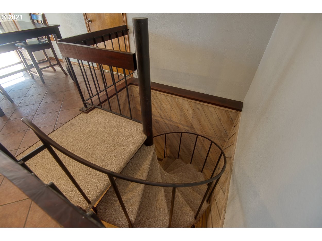 1845 Oak Street North Bend, OR 97459 - Photo 22 of 31 a view of an entryway with wooden floor