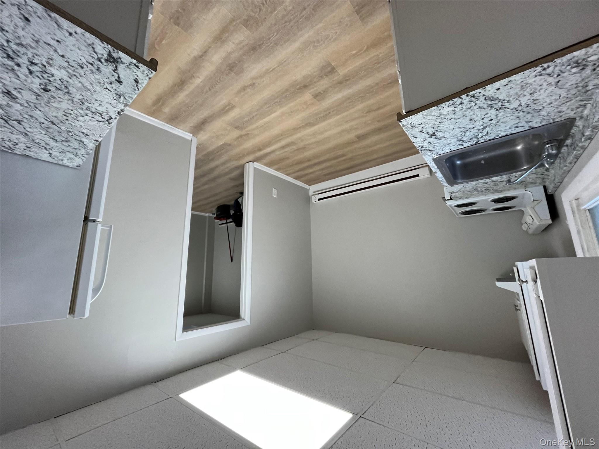 201 Main Street, Unit 5 Maybrook, NY 12543 - Photo 3 of 14