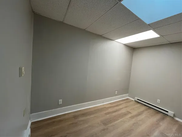 $1,700 | 201 Main Street, Unit 5, Maybrook, NY 12543