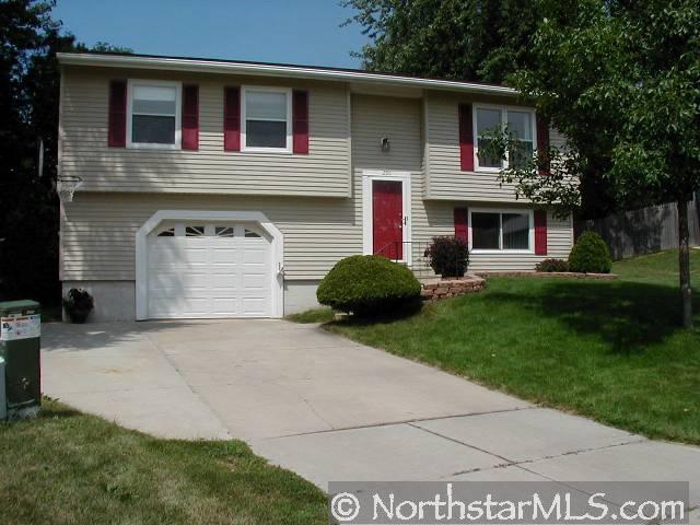2511 Carla Lane Northwest Rochester, MN 55901 - Photo 1 of 1