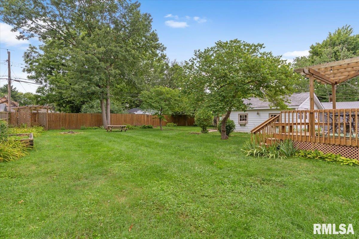 1031 Osburn Avenue Springfield, IL 62702 - Photo 23 of 31 Gallery Image 23