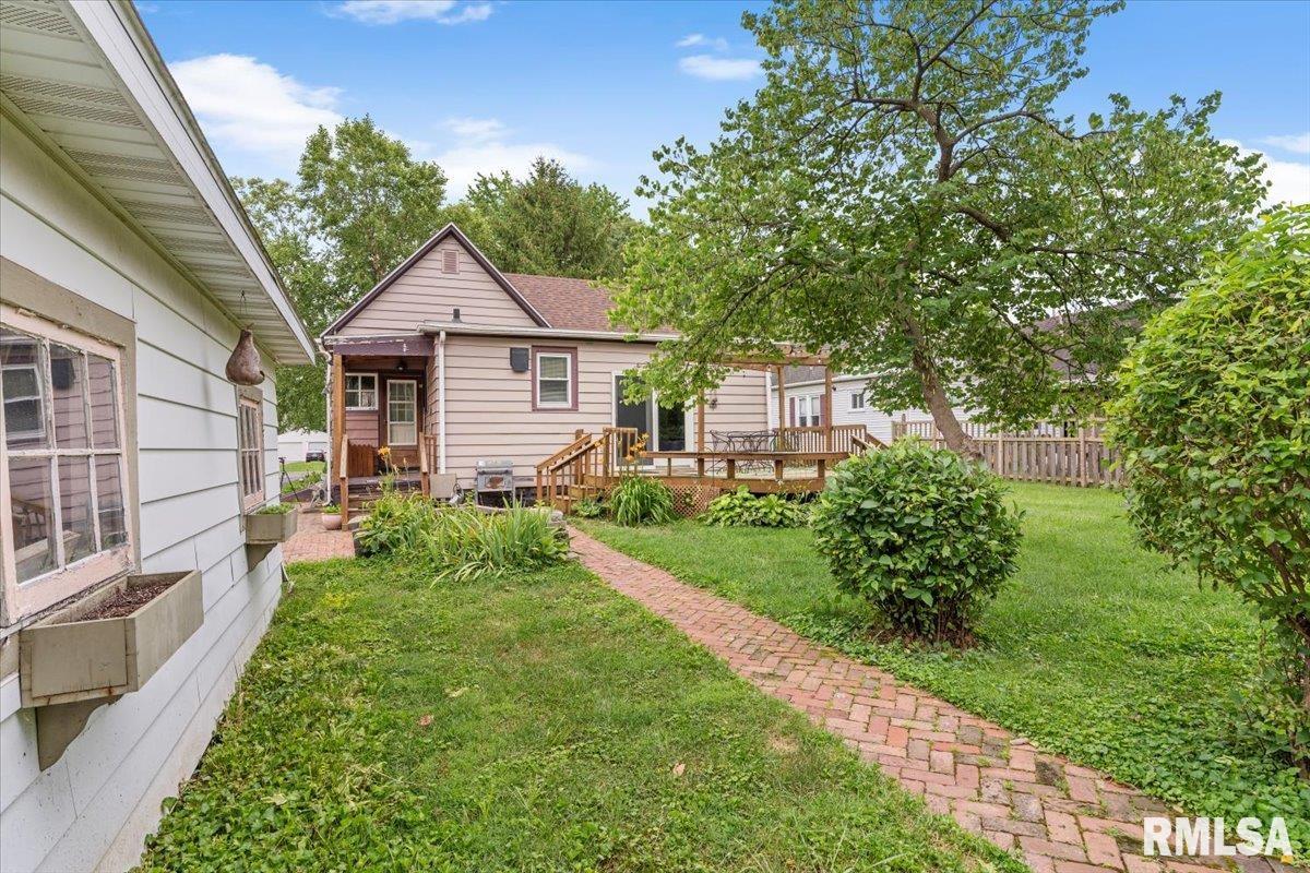 1031 Osburn Avenue Springfield, IL 62702 - Photo 24 of 31 Gallery Image 24