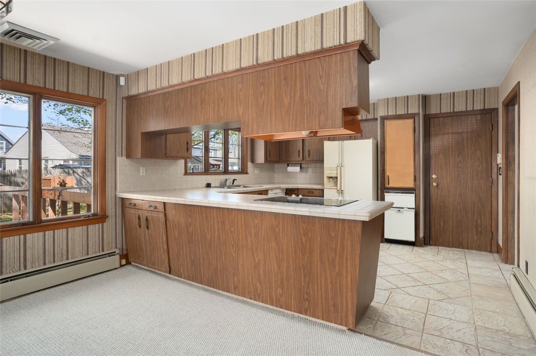 65 Randall Street Cranston, RI 02920 - Photo 20 of 50