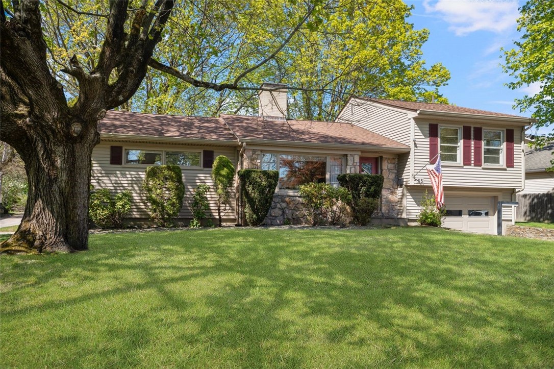 65 Randall Street Cranston, RI 02920 - Photo 4 of 50