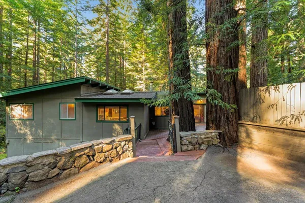$769,000 | 1079 Scenic Drive, Felton, CA 95018