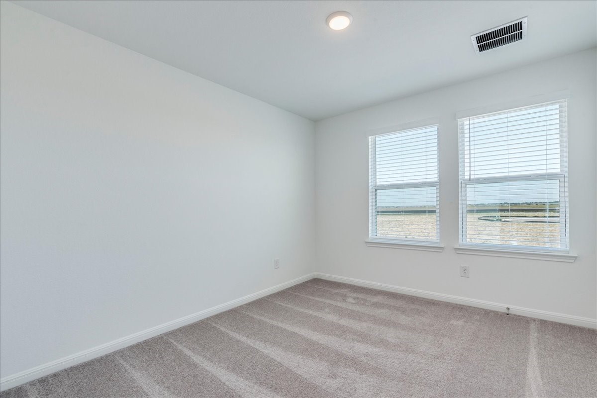 108 Makinaw Road Hutto, TX 78634 - Photo 17 of 34