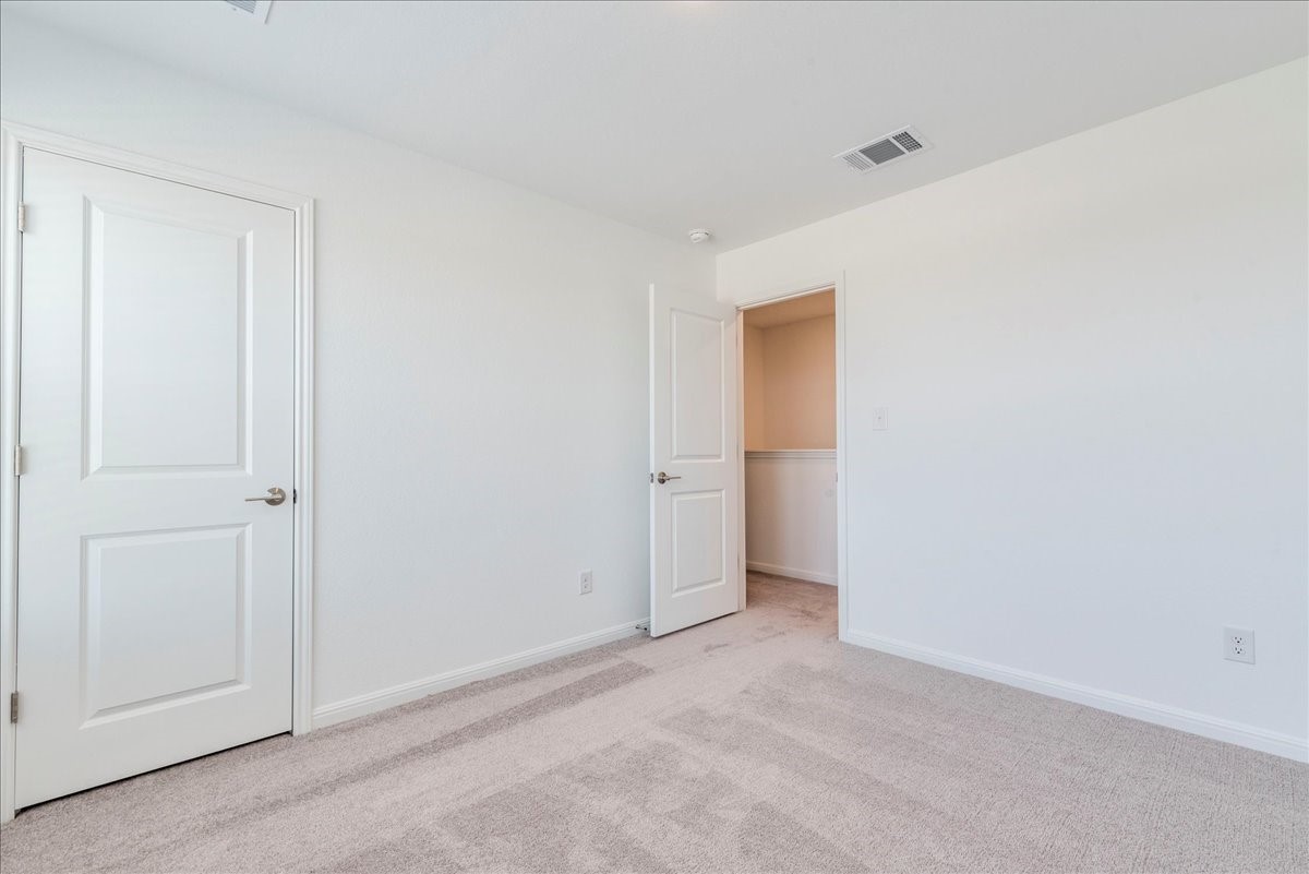 108 Makinaw Road Hutto, TX 78634 - Photo 18 of 34