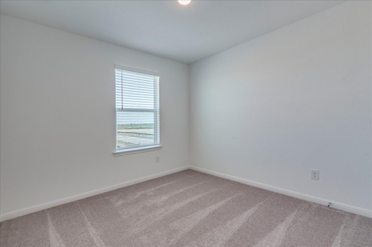 108 Makinaw Road Hutto, TX 78634 - Photo 19 of 34