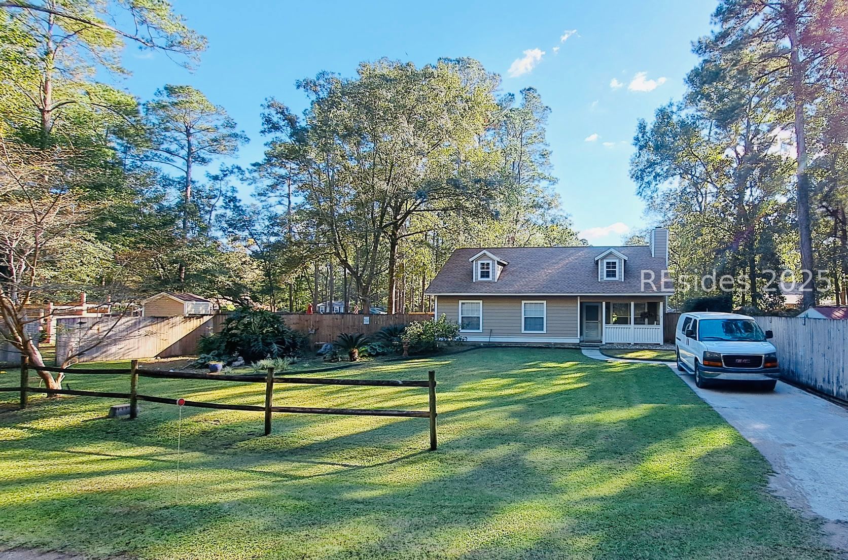 12 Mitchell Court Bluffton, SC 29910 - Photo 4 of 11