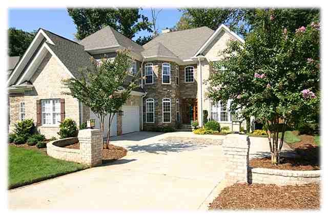 706 Carriage Hill Road Simpsonville, SC 29681 - Photo 1 of 16 Gallery Image 1