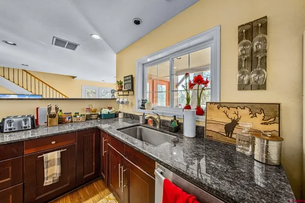 $589,900 | 700 Blue Ridge Drive, Bayfield, CO 81122