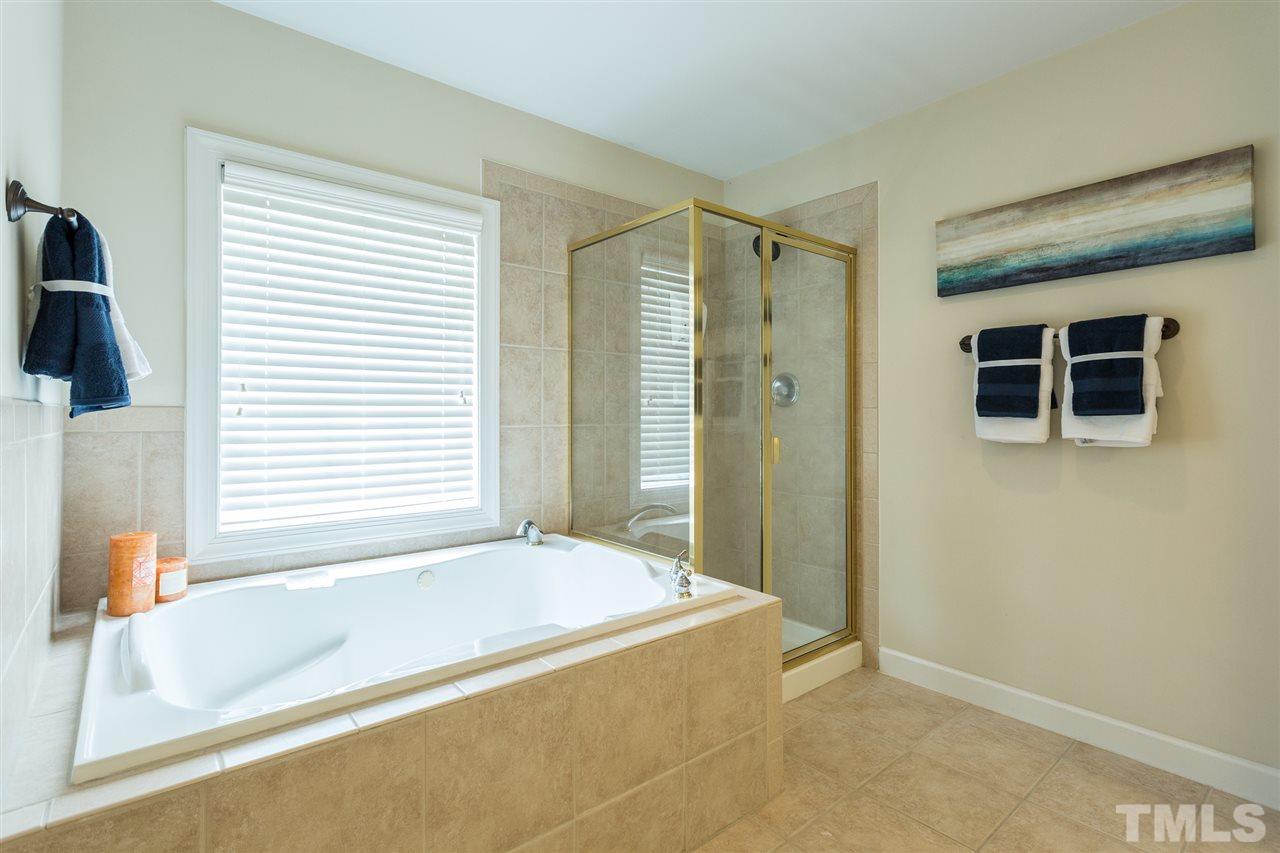 5204 Bartons Enclave Lane Raleigh, NC 27613 - Photo 24 of 26
