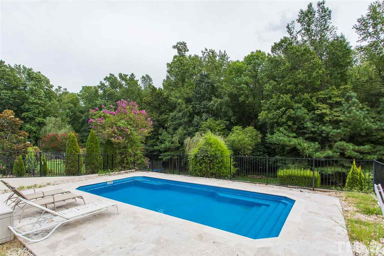5204 Bartons Enclave Lane Raleigh, NC 27613 - Photo 4 of 26