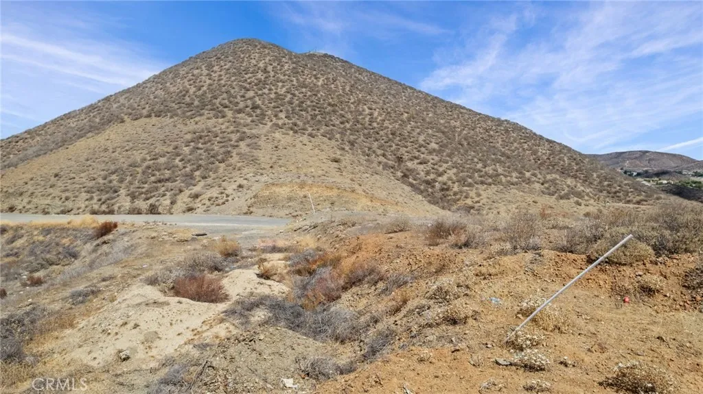 0 Cooper View Drive Menifee, CA 92587 - Photo 27 of 32 a view of a dry yard