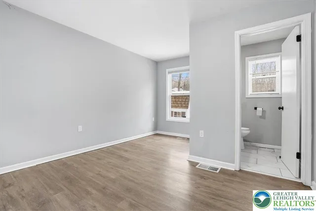 $399,900 | 5528 Elmwood Drive, Tannersville, PA 18372