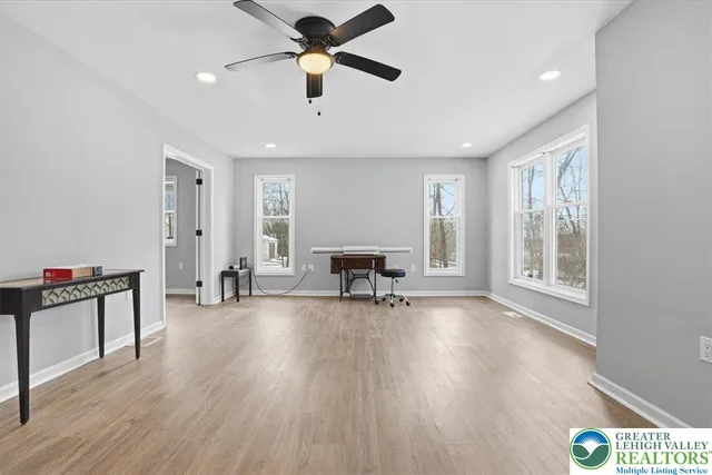 $399,900 | 5528 Elmwood Drive, Tannersville, PA 18372