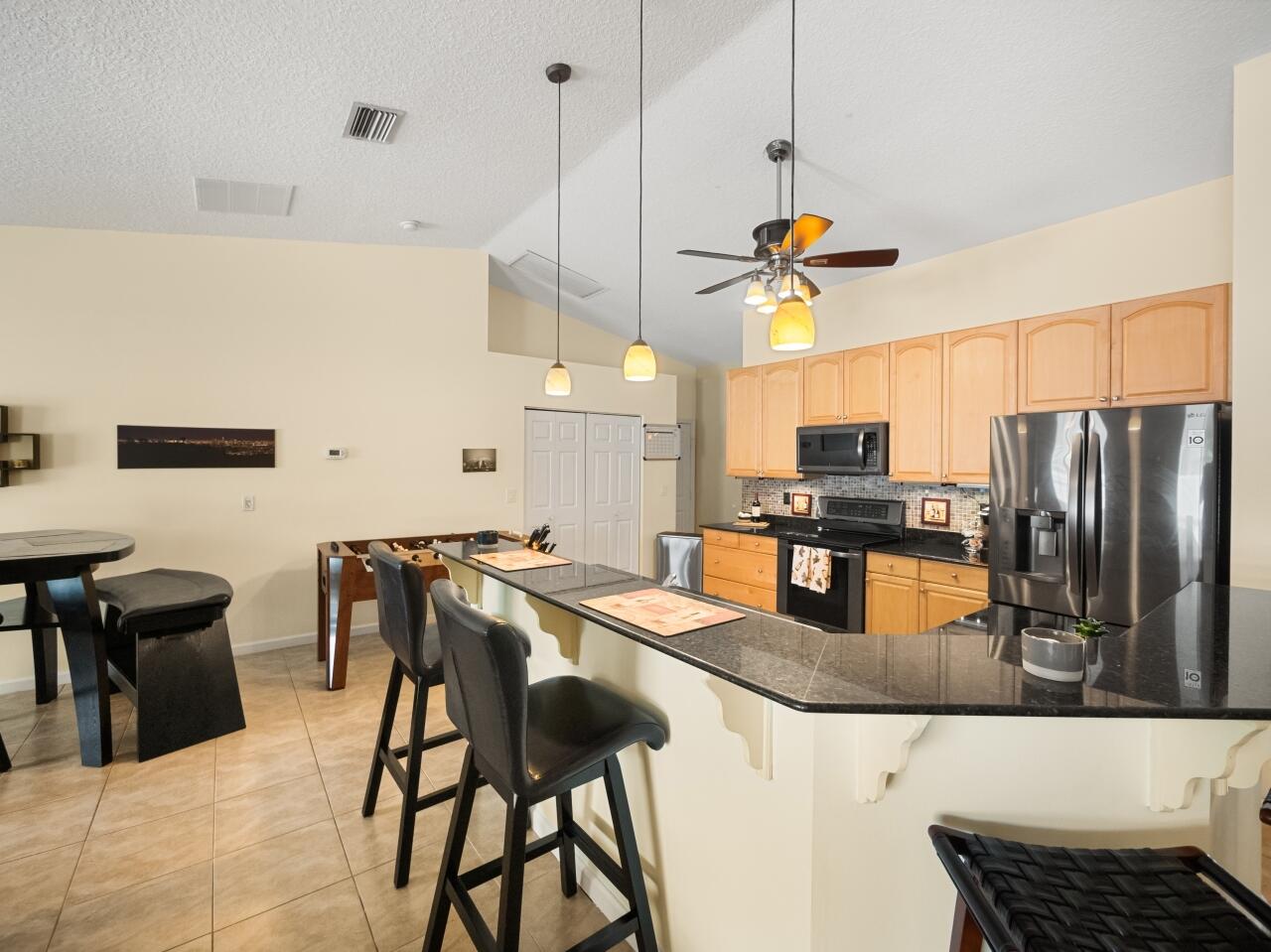 4285 Southwest Jarmer Road Port St. Lucie, FL 34953 - Photo 10 of 31 025