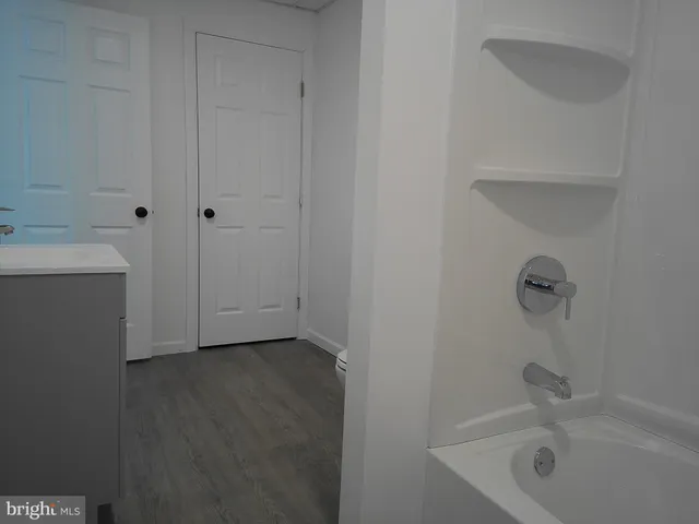 $900 | 720 East Main Street, Unit 2, Hegins, PA 17938