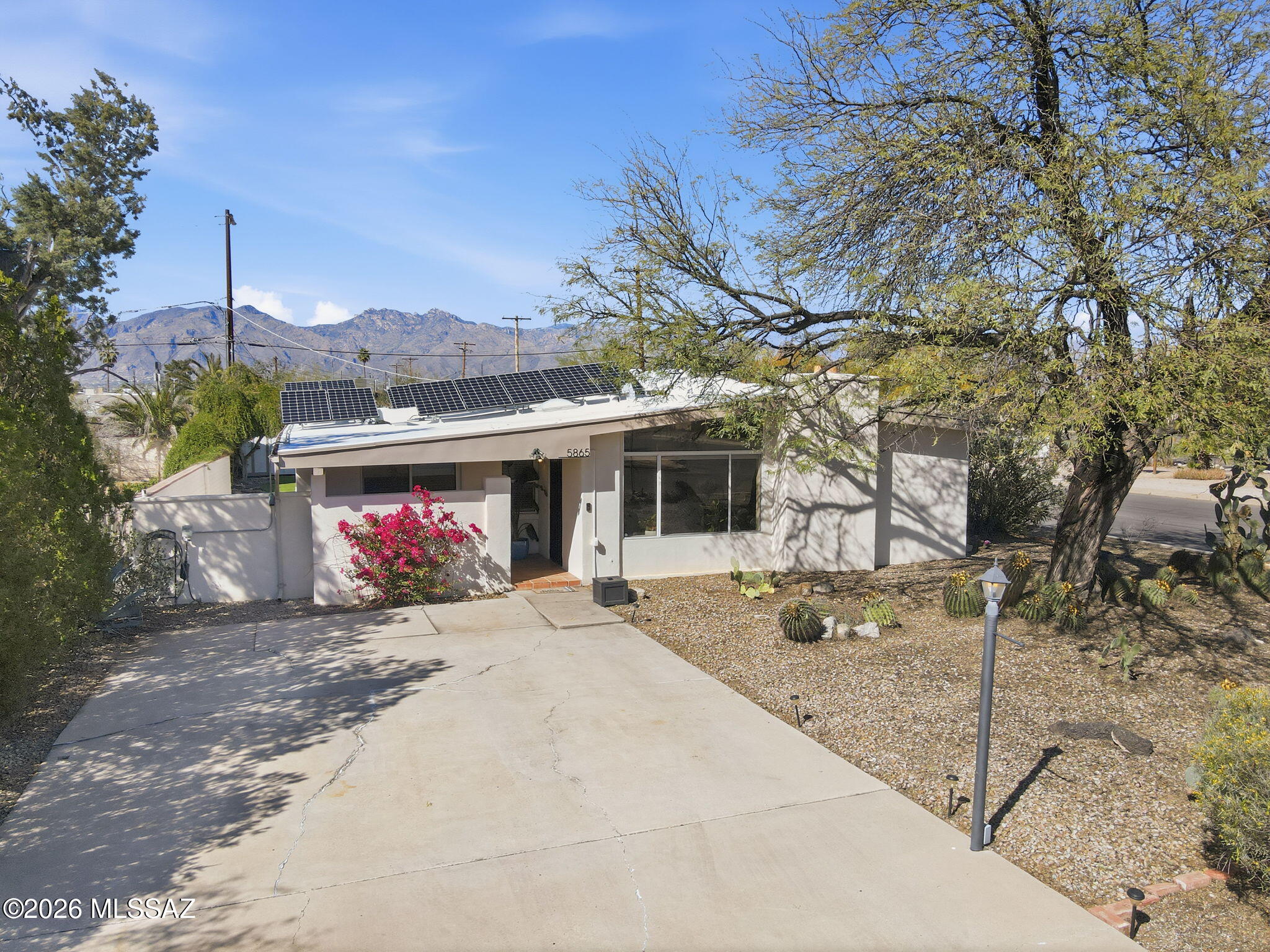 5865 East 2nd Street Tucson, AZ 85711 - Photo 1 of 30