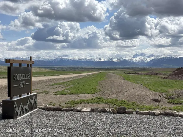 $995,000 | Lot 5 Boundless Sky Drive, Tetonia, ID 83452