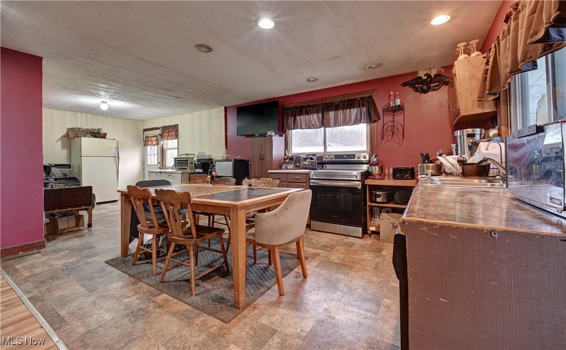 4980 Beagle Club Road Newcomerstown, OH 43832 - Photo 2 of 23