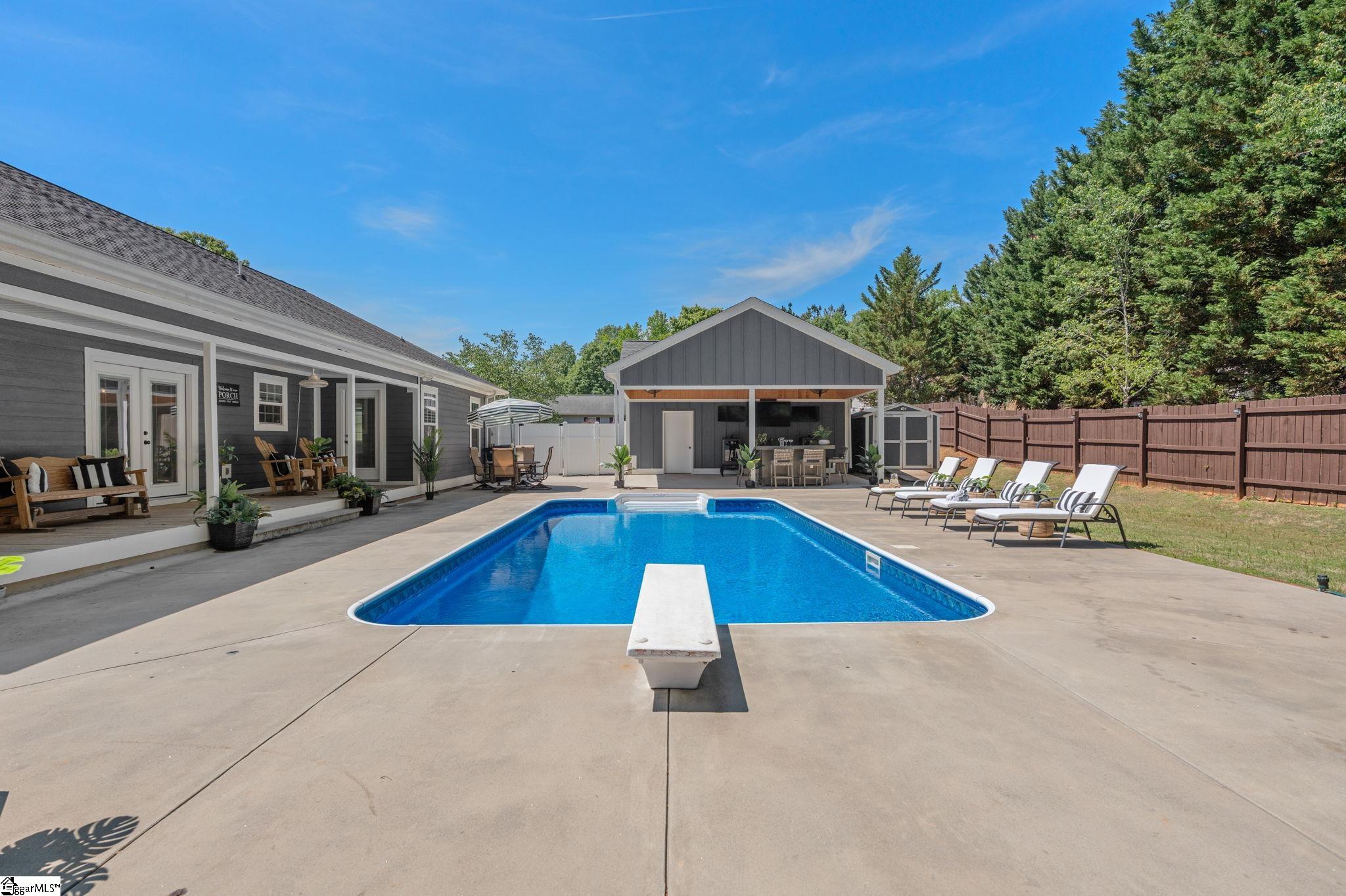 102 Ginko Ridge Pickens, SC 29671 - Photo 28 of 32