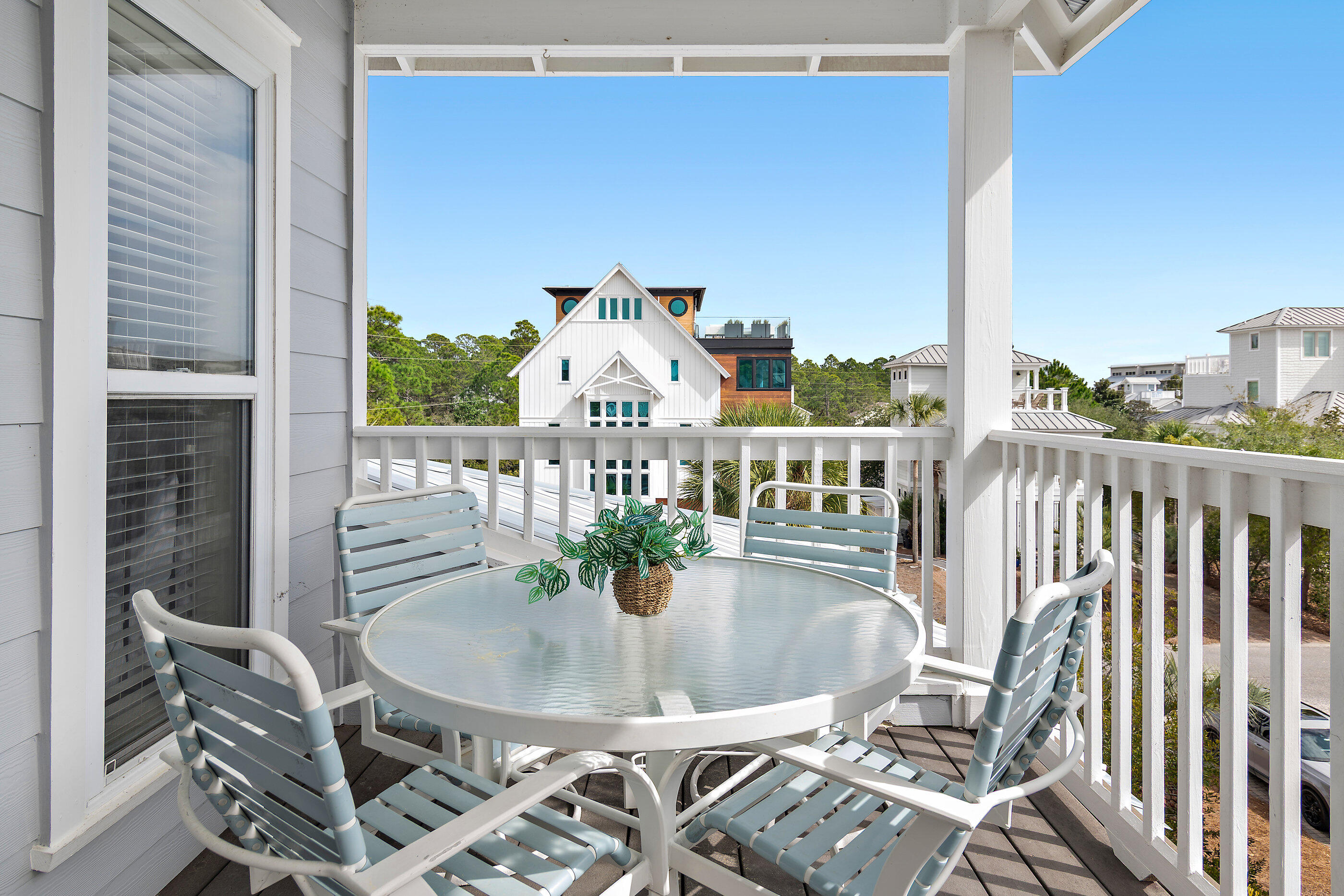 8 Dunes Estates Boulevard Santa Rosa Beach, FL 32459 - Photo 32 of 43 a view of a balcony dining area