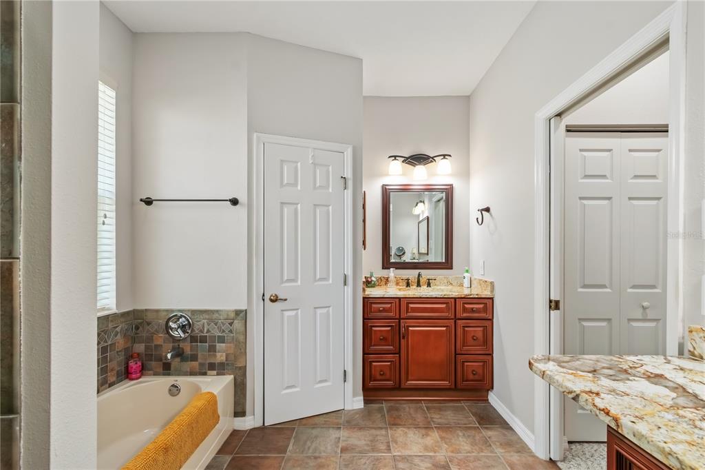 9071 Southwest 99th Ct Road Ocala, FL 34481 - Photo 23 of 58