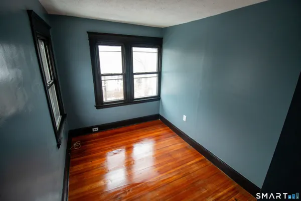 $1,600 | 73 Lounsbury Street, Unit 3, Waterbury, CT 06706