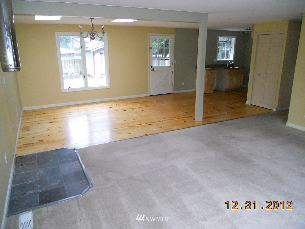 14205 Southeast 141st Street Renton, WA 98059 - Photo 3 of 15
