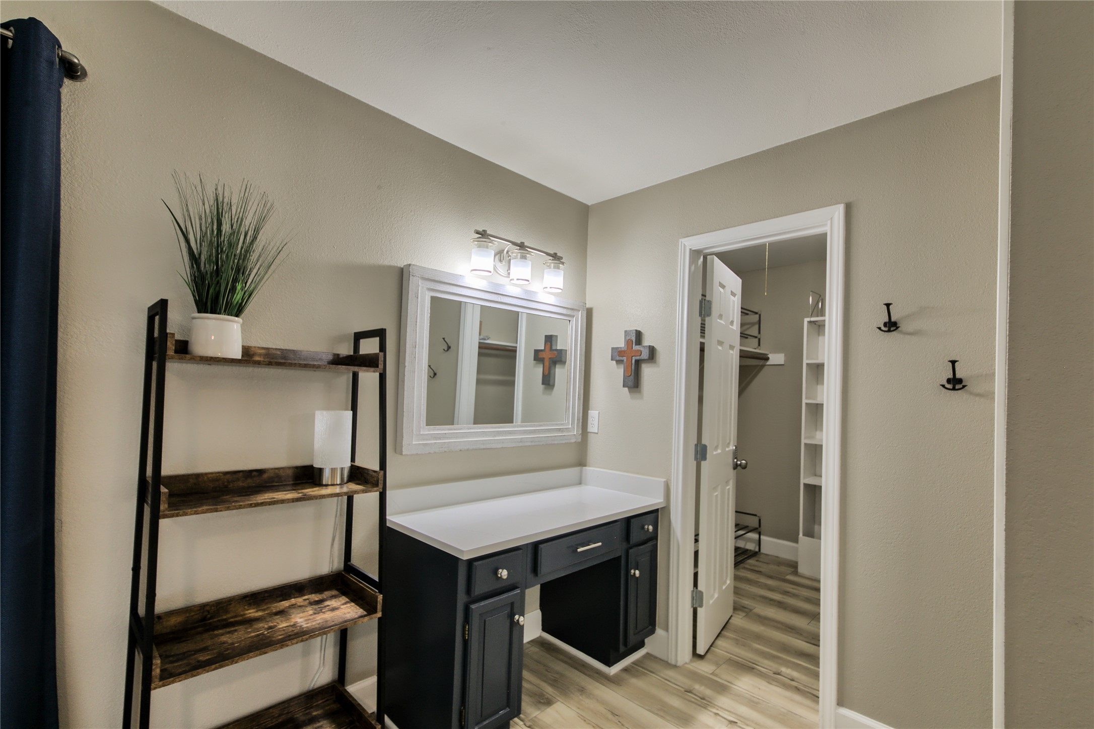 157 Comanche Point Leander, TX 78645 - Photo 30 of 36 a view of workspace with furniture and natural light