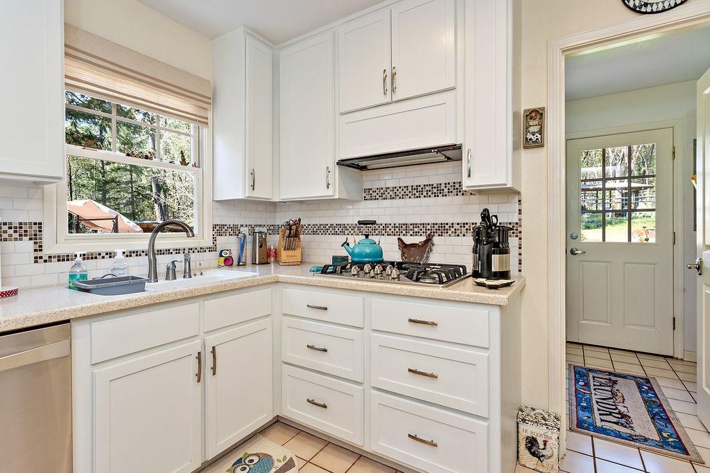 17450 North Applegate Road Grants Pass, OR 97527 - Photo 16 of 34 Additional Photo