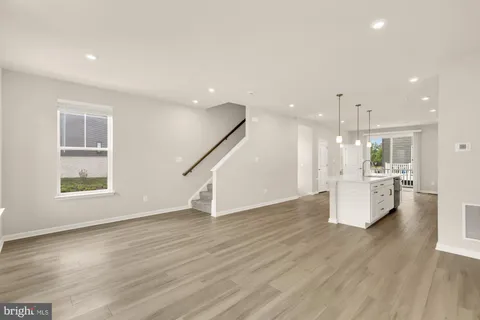 $570,000 | 3556 Stella Blue Drive, Hyattsville, MD 20782