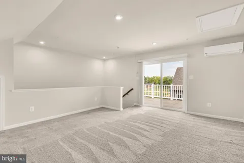 $570,000 | 3556 Stella Blue Drive, Hyattsville, MD 20782