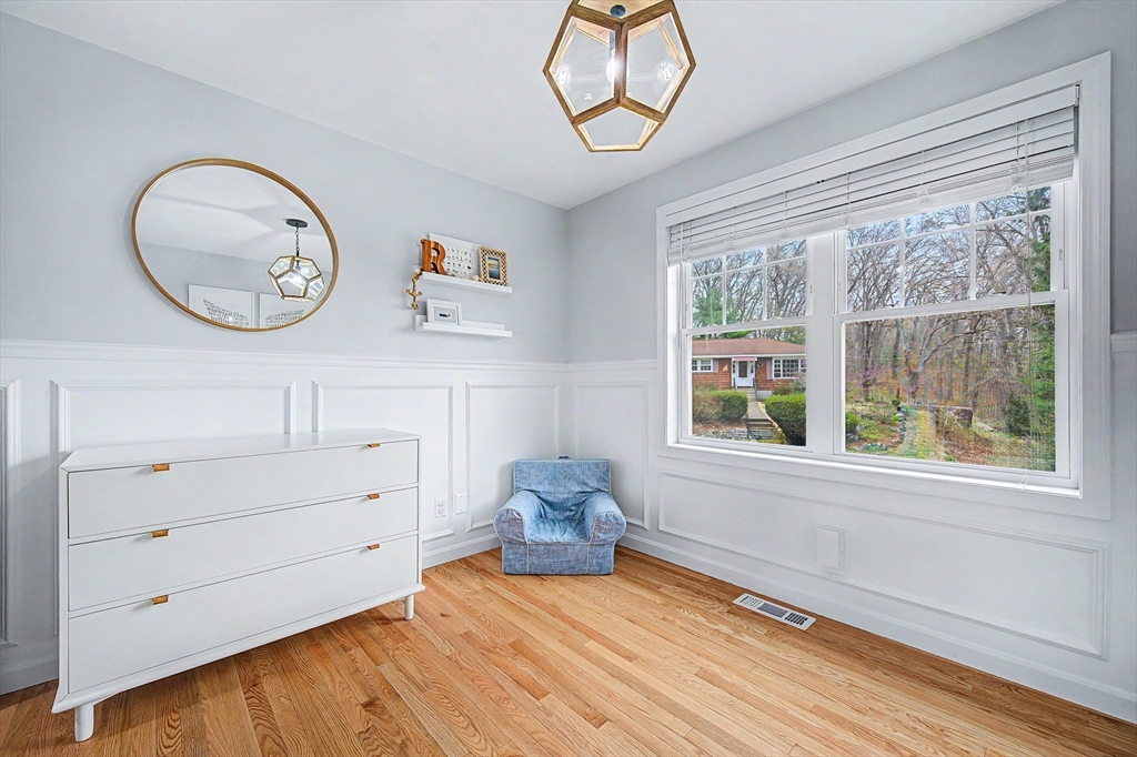 7 Cadman Street Worcester, MA 01604 - Photo 20 of 42