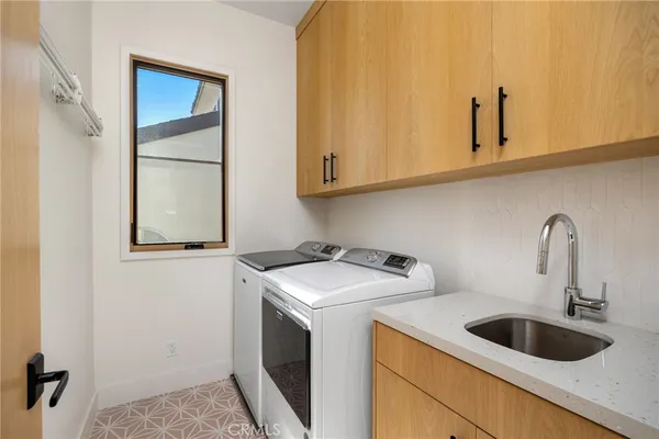 $12,500 | 1120 7th Street, Hermosa Beach, CA 90254