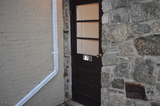 $2,300 | 322 Richard Mine Road, Unit 7, Wharton, NJ 07885