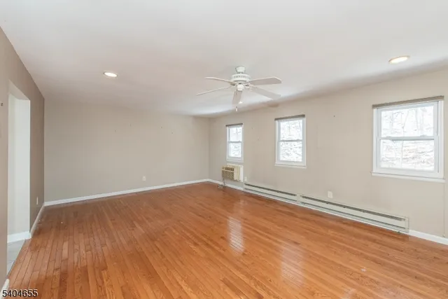 $2,300 | 322 Richard Mine Road, Unit 7, Wharton, NJ 07885