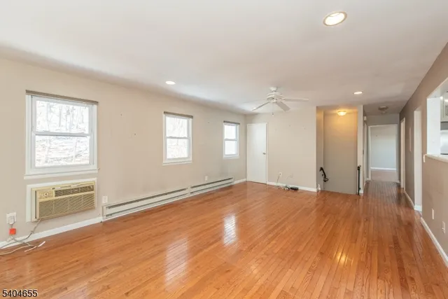 $2,300 | 322 Richard Mine Road, Unit 7, Wharton, NJ 07885