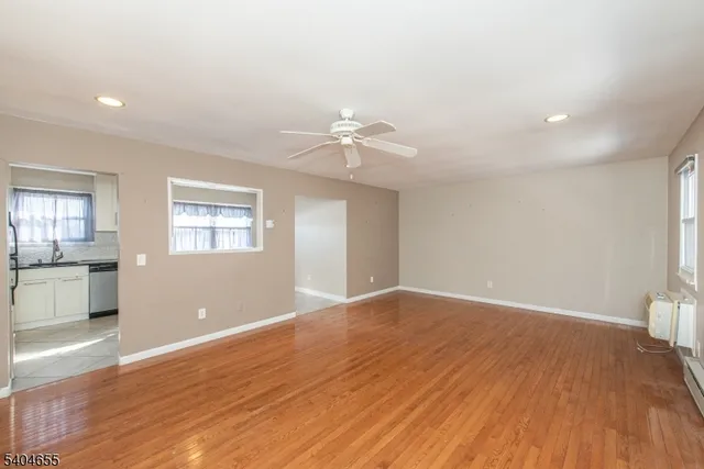 $2,300 | 322 Richard Mine Road, Unit 7, Wharton, NJ 07885