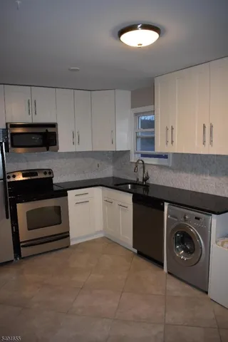 $2,300 | 322 Richard Mine Road, Unit 7, Wharton, NJ 07885