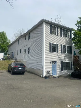 $979,900 | Undisclosed Address, Danbury, CT 06810